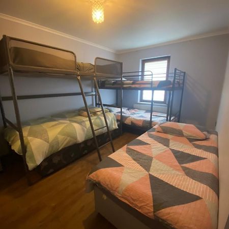 Dublin Airport Big Rooms With Bathroom Outside Room - Kitchen Only 7 Days Reservation Exterior foto
