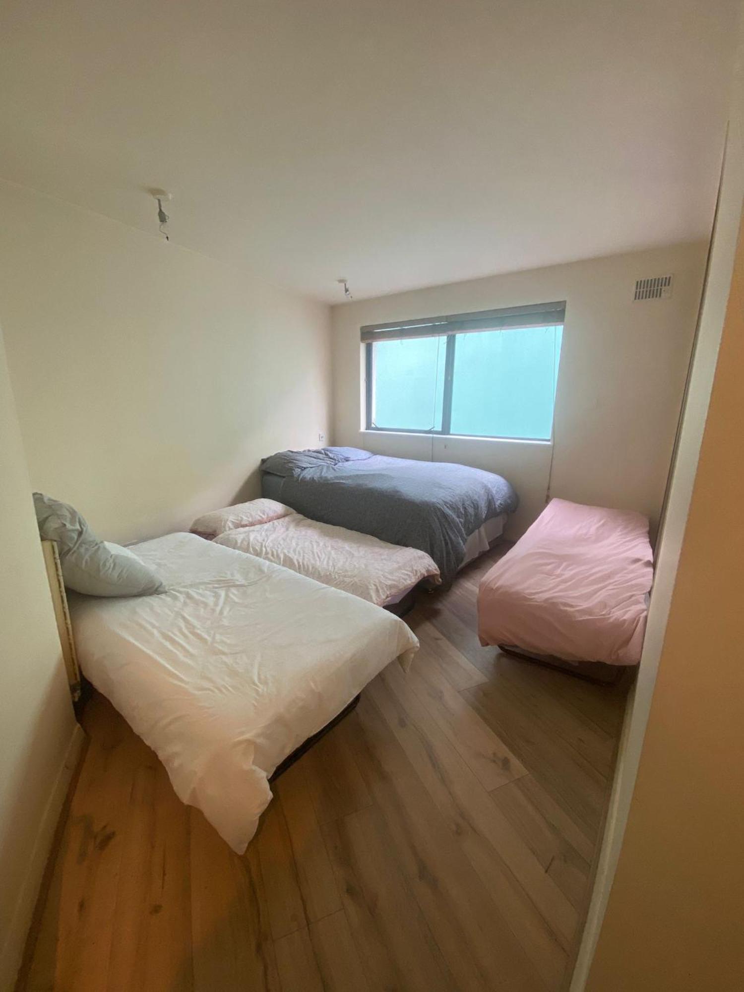 Dublin Airport Big Rooms With Bathroom Outside Room - Kitchen Only 7 Days Reservation Exterior foto