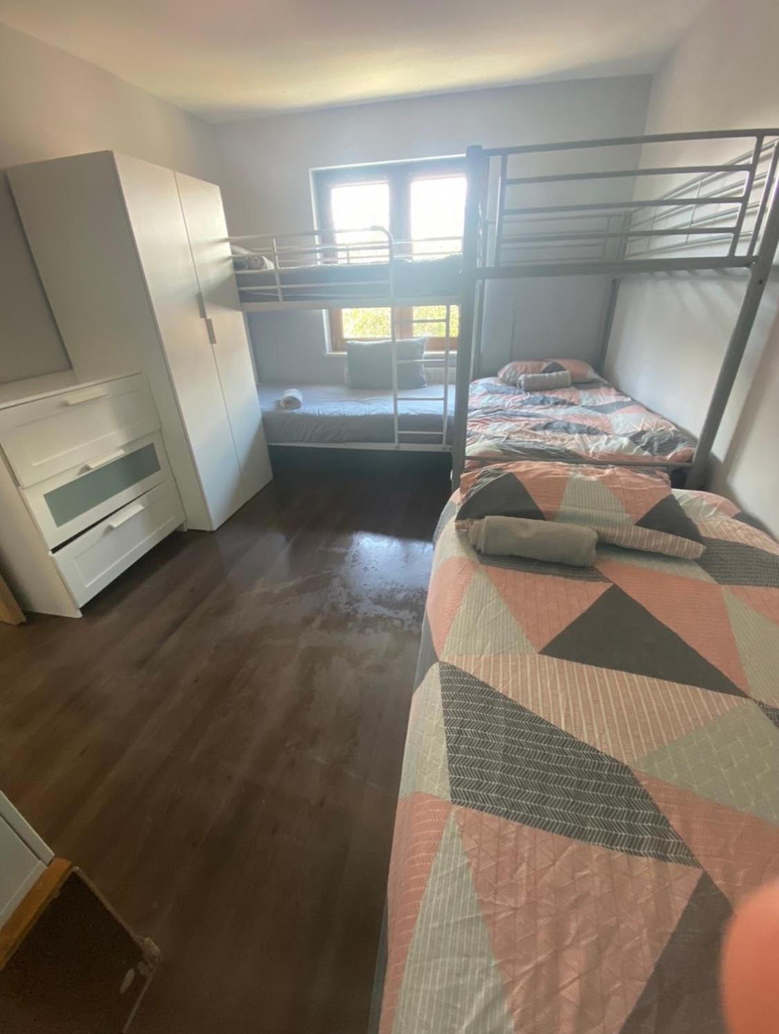 Dublin Airport Big Rooms With Bathroom Outside Room - Kitchen Only 7 Days Reservation Exterior foto